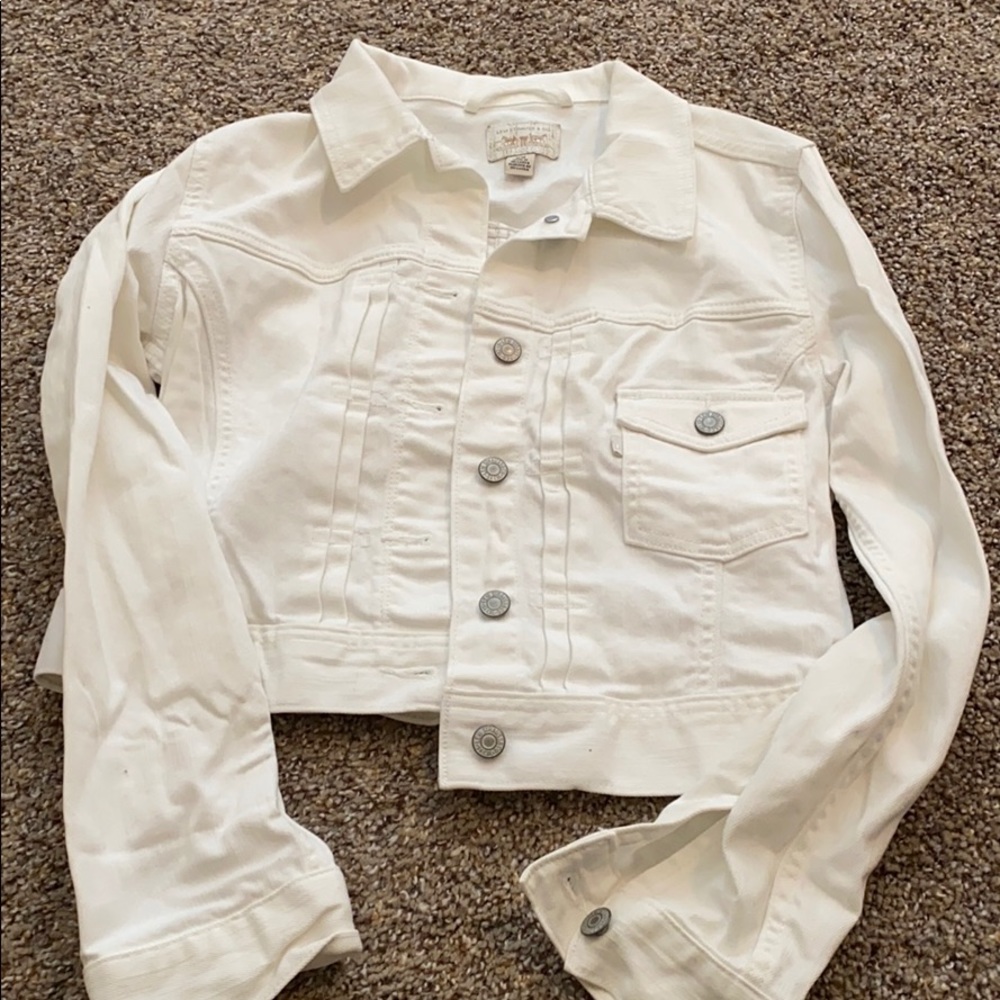 Levi’s Women’s White Jean Jacket (M)